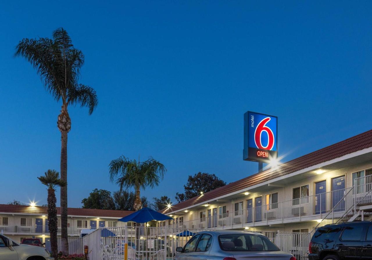 Motel 6-Sepulveda, Ca - Los Angeles - Van Nuys - North Hills Exterior foto